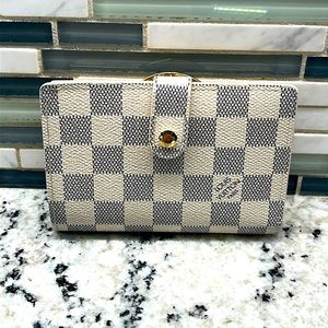 Louis Vuitton Azur Damier Kisslock Wallet